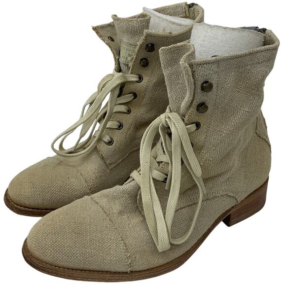 N.D.C. Made By Hand Lace-Up Combat Boots Beige Textile Women’s Size 7 Preowned - Picture 1 of 7